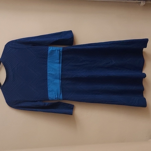 Patagonia Margot 3/4 Sleeve V Neck Pullover Dress - Picture 9 of 11